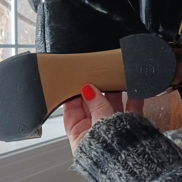 Brand new Salvatore Ferragamo shoes - Picture 2 of 7